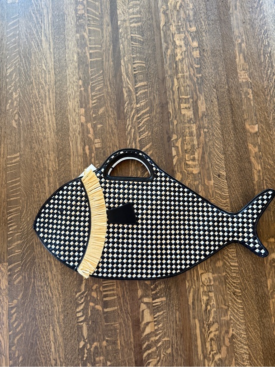 STAUD Handbags - NWT Staud Cleo Fish Woven Raffia Basket